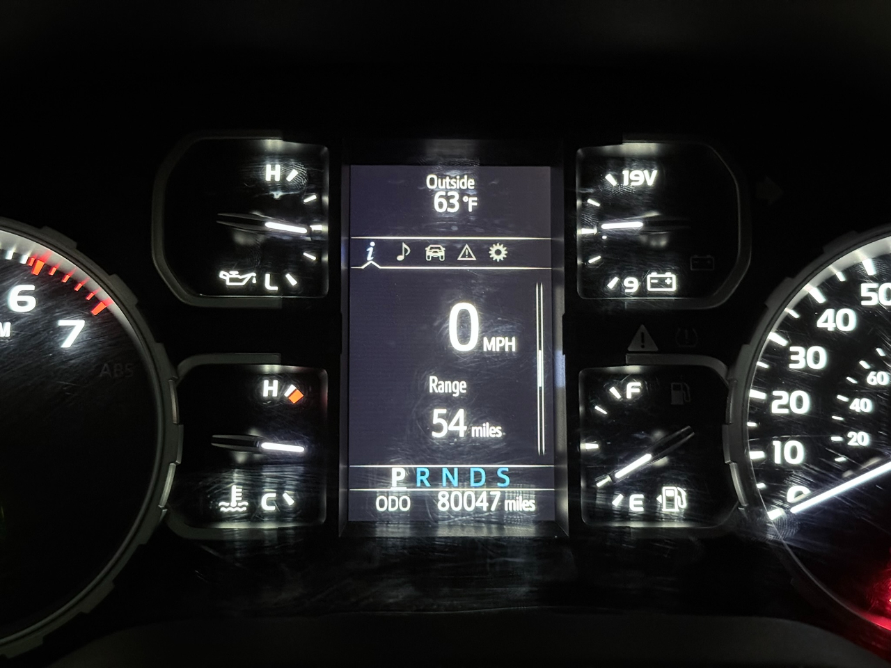 Toyota Tundra SR5 5.7L V8 CrewMax 4WD 2021