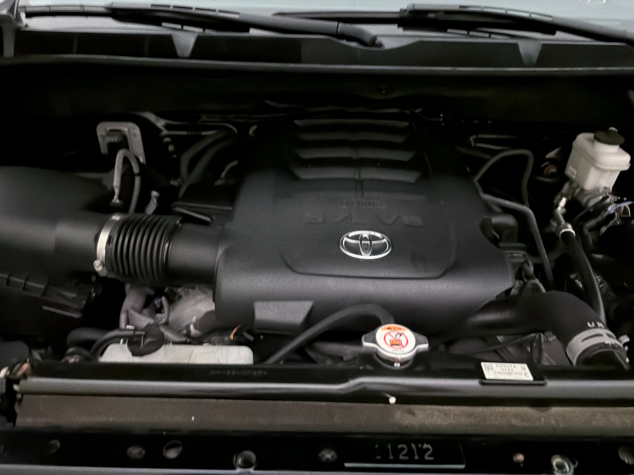 Toyota Tundra SR5 5.7L V8 CrewMax 4WD 2021