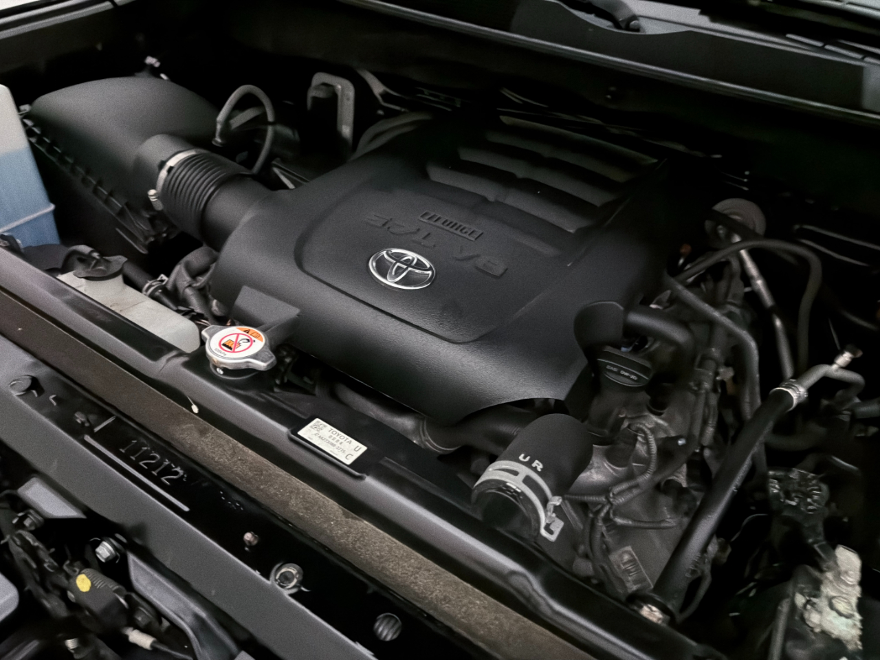 Toyota Tundra SR5 5.7L V8 CrewMax 4WD 2021