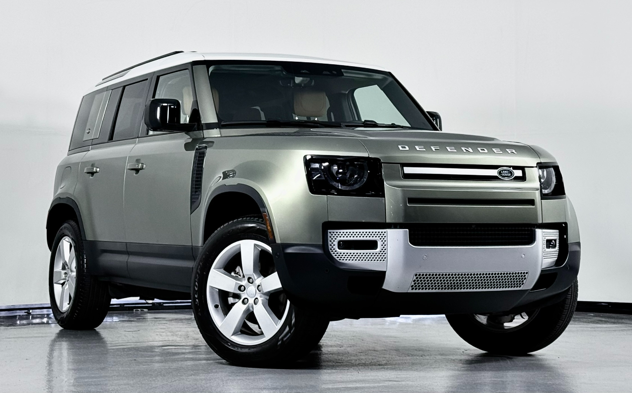 Land Rover Defender P300 110 S 2024