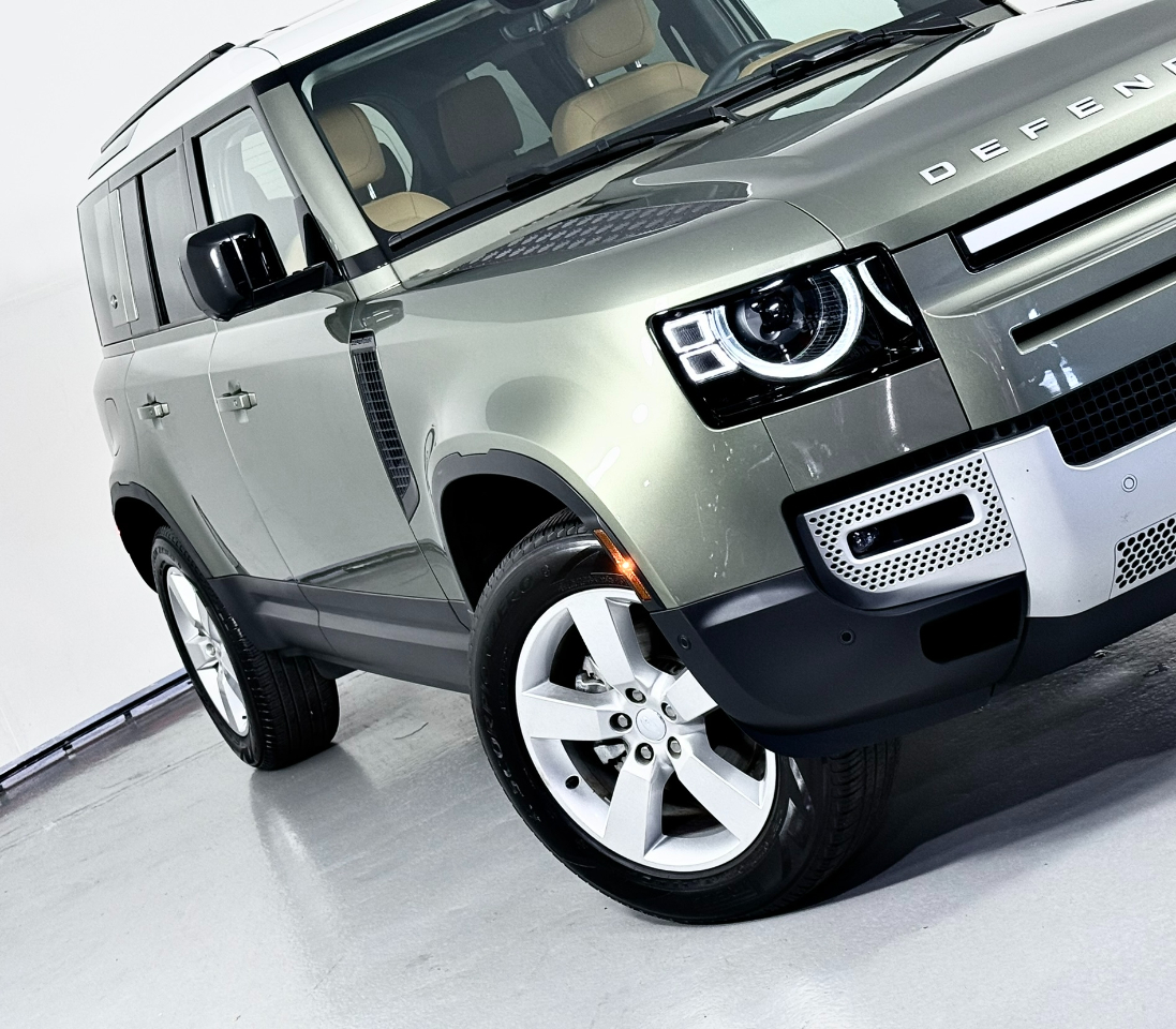 Land Rover Defender P300 110 S 2024