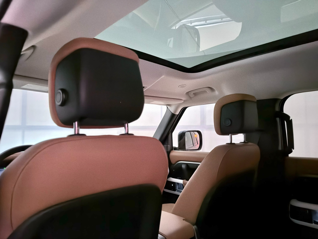 Land Rover Defender P300 110 S 2024