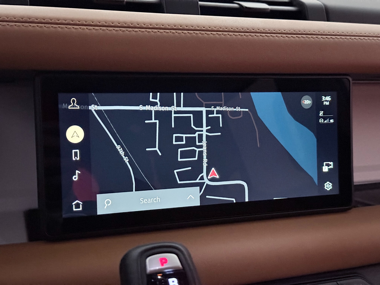 Land Rover Defender P300 110 S 2024