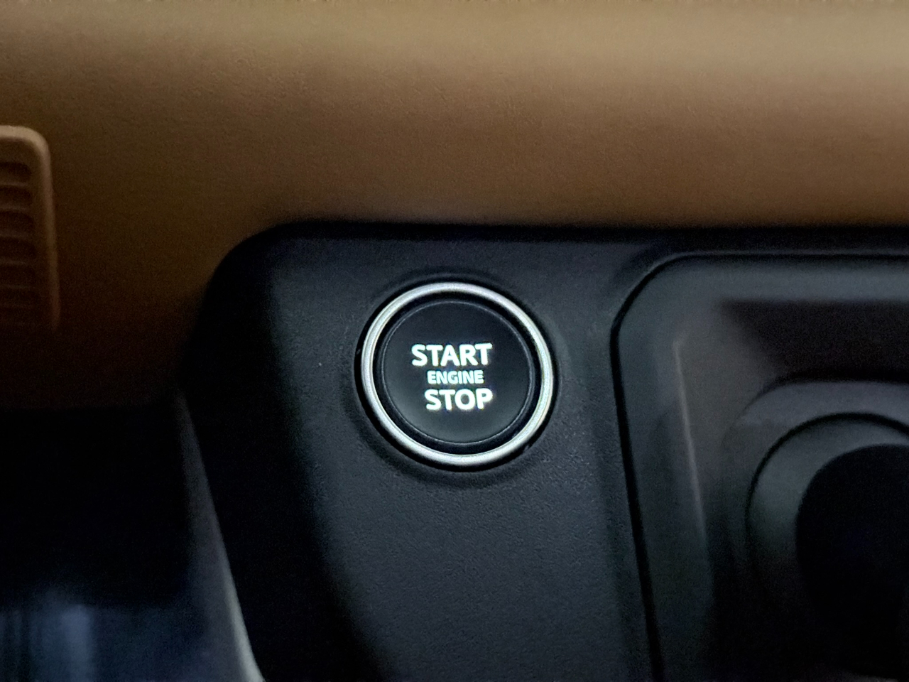 Land Rover Defender P300 110 S 2024