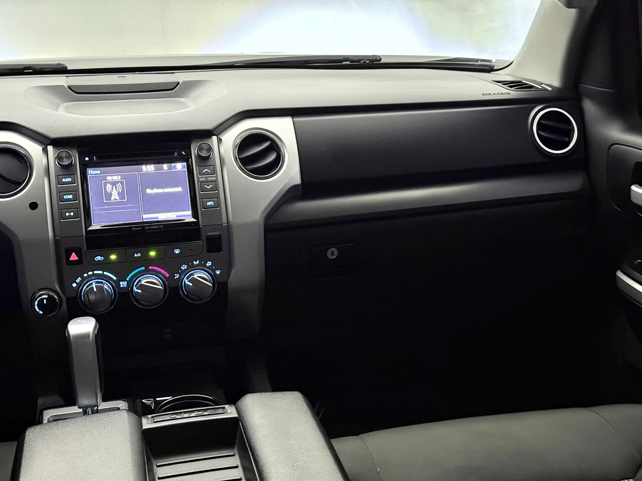 Toyota Tundra SR5 5.7L V8 FFV CrewMax 4WD 2015