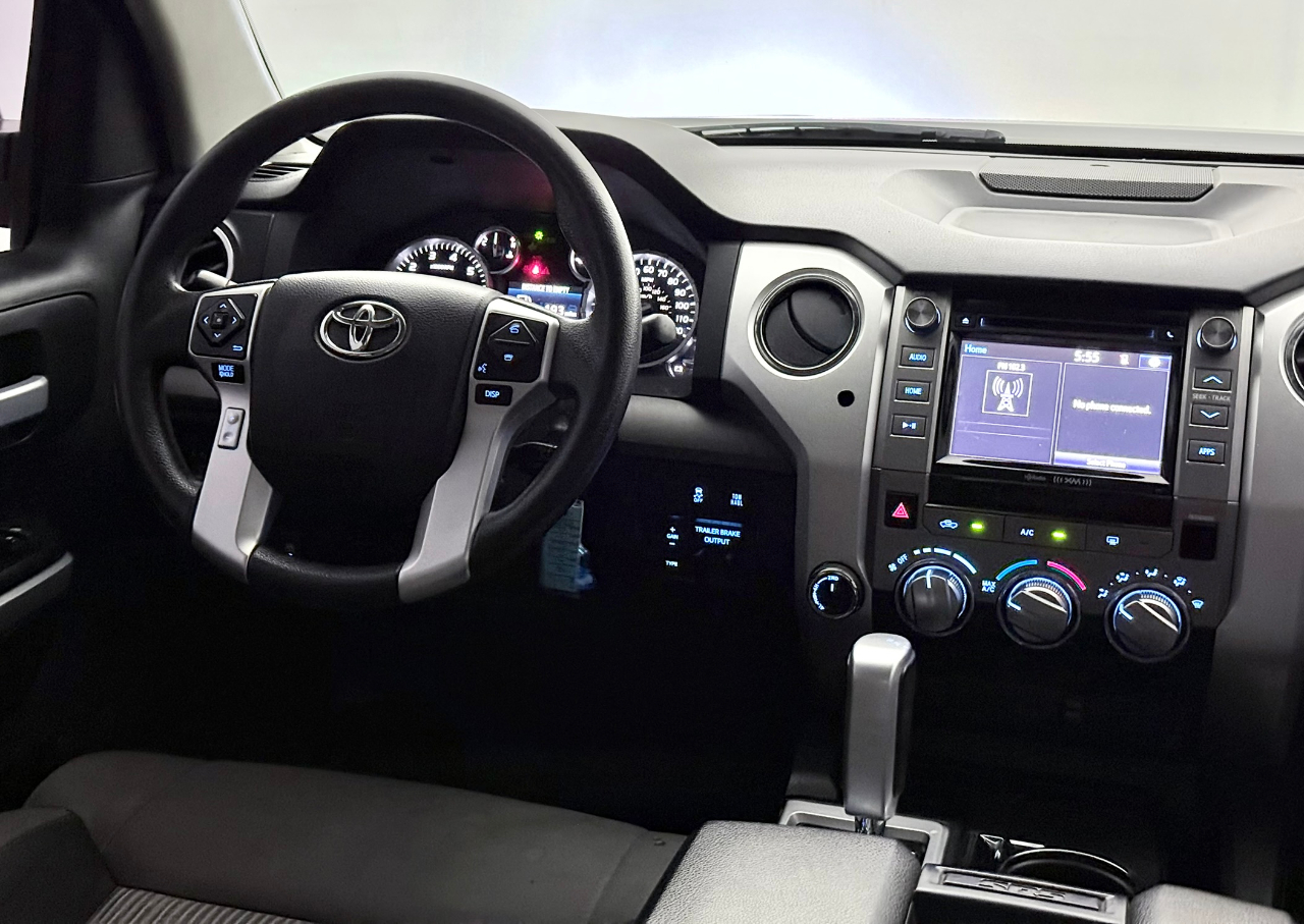 Toyota Tundra SR5 5.7L V8 FFV CrewMax 4WD 2015