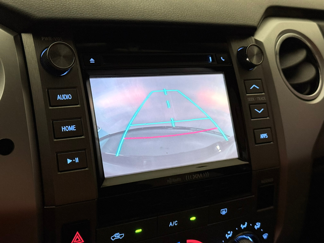 Toyota Tundra SR5 5.7L V8 FFV CrewMax 4WD 2015