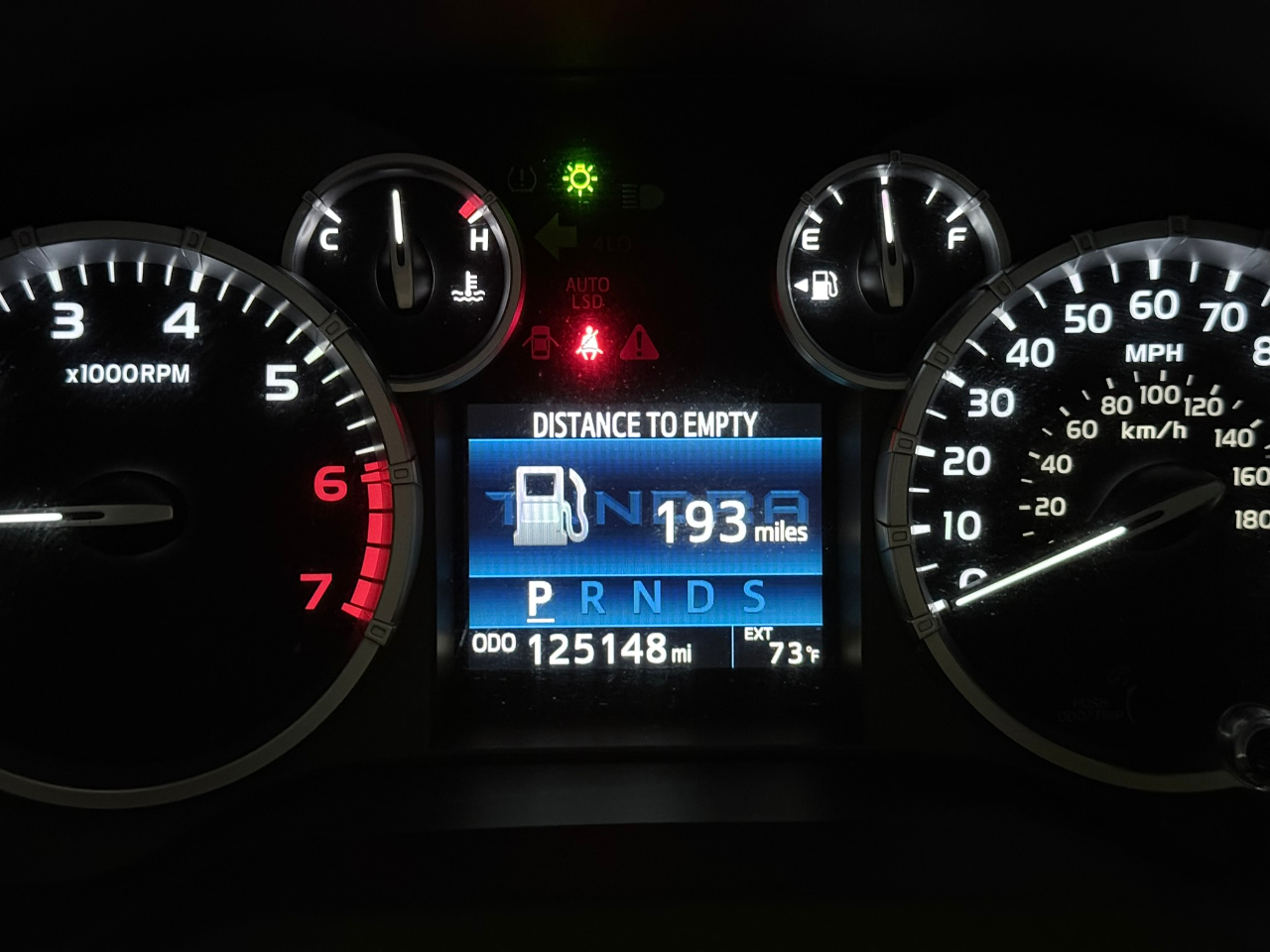 Toyota Tundra SR5 5.7L V8 FFV CrewMax 4WD 2015