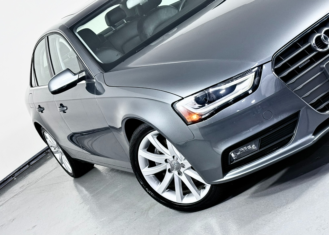 Audi A4 2.0T Sedan quattro Tiptronic 2013