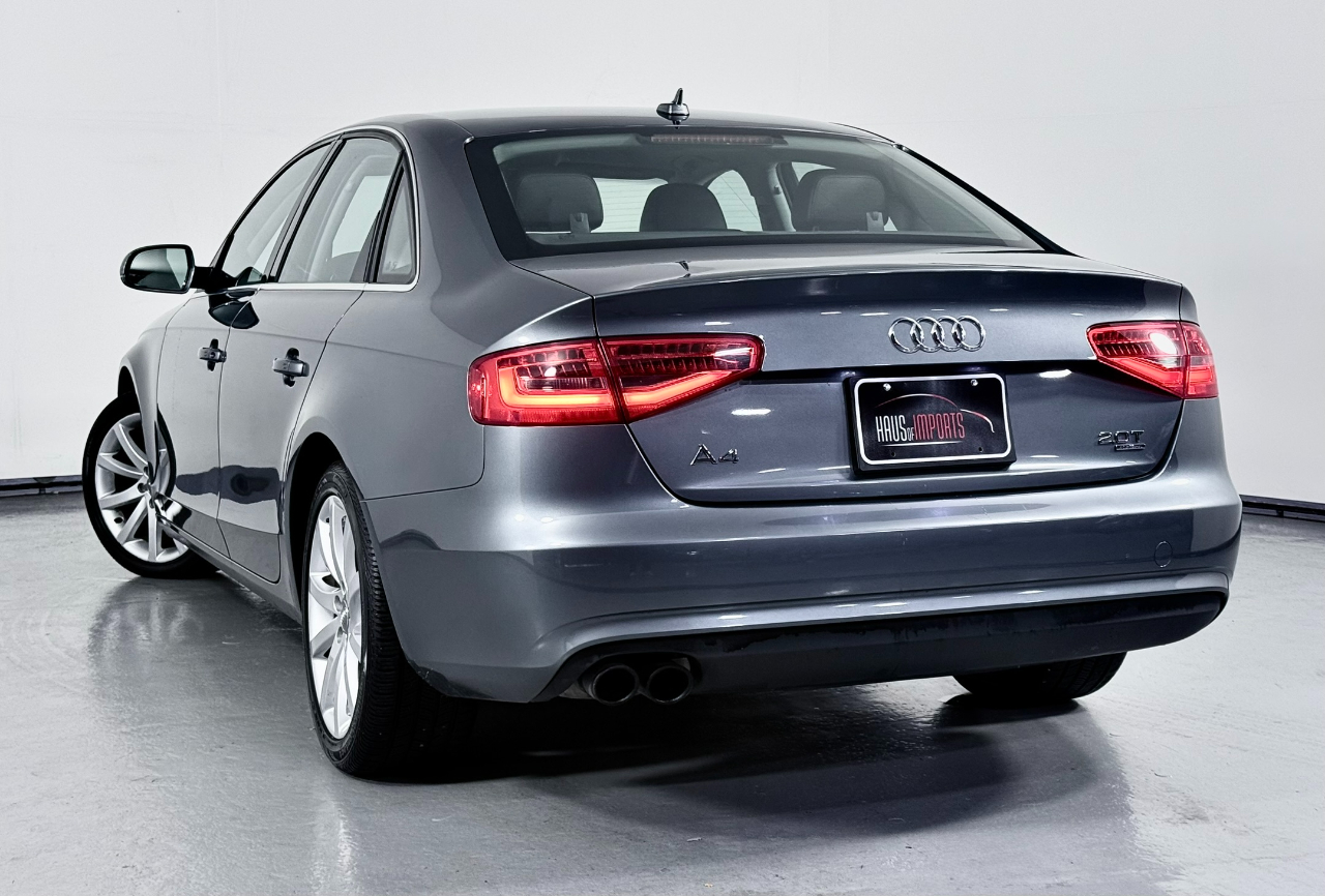 Audi A4 2.0T Sedan quattro Tiptronic 2013