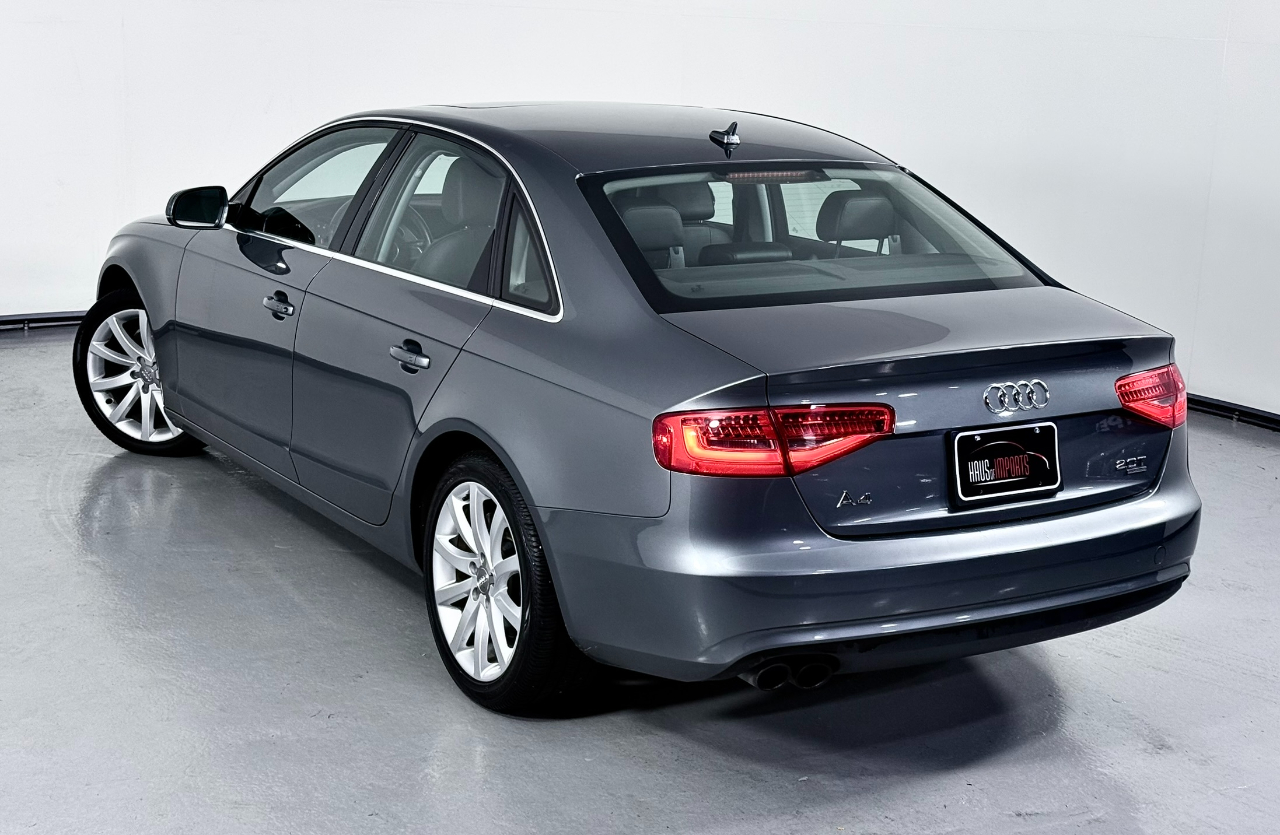 Audi A4 2.0T Sedan quattro Tiptronic 2013