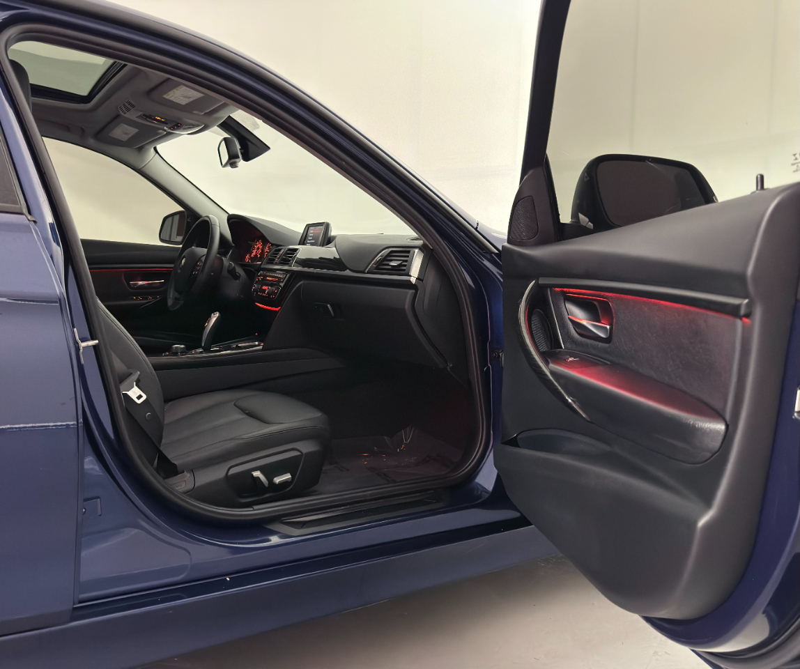 BMW 3-Series 320i xDrive Sedan 2018