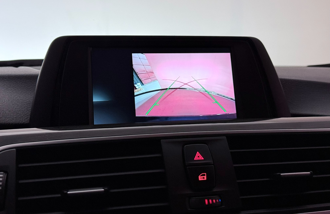 BMW 3-Series 320i xDrive Sedan 2018