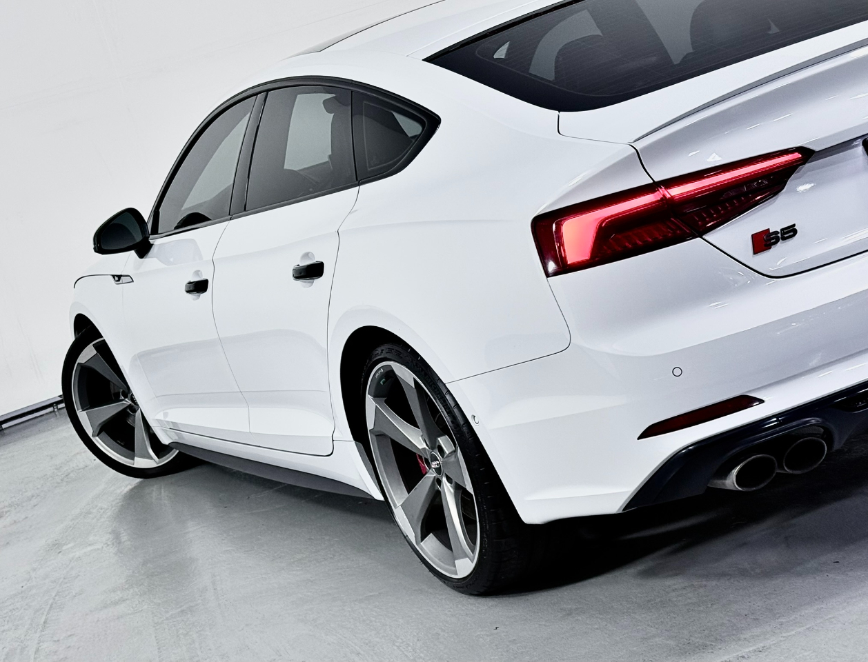 Audi S5 Prestige Hatchback quattro 2019