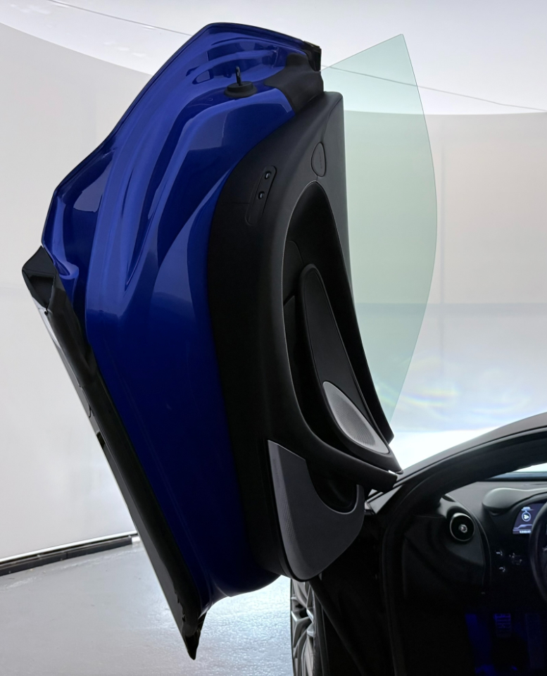 McLaren GT Base 2021