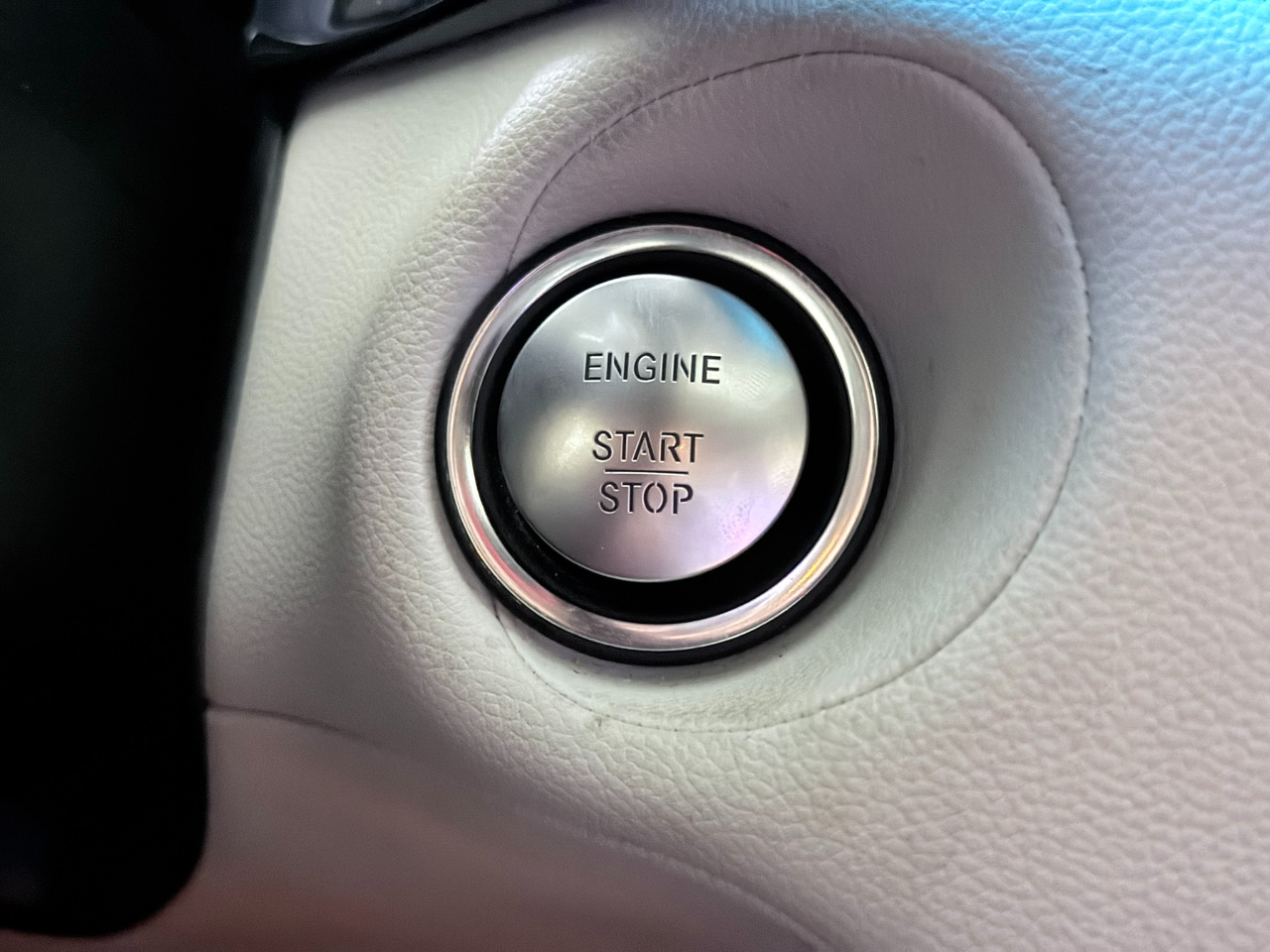 Mercedes-Benz CLS-Class CLS550 4MATIC 2016