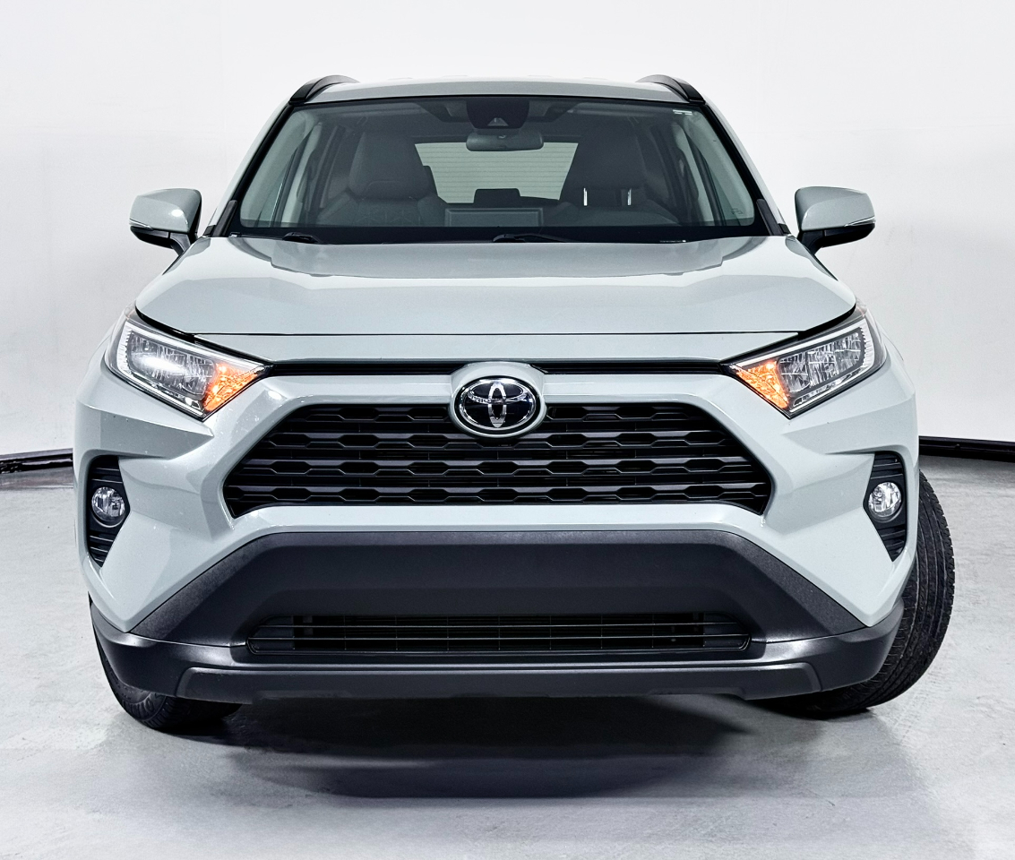 Toyota RAV4 XLE AWD 2021