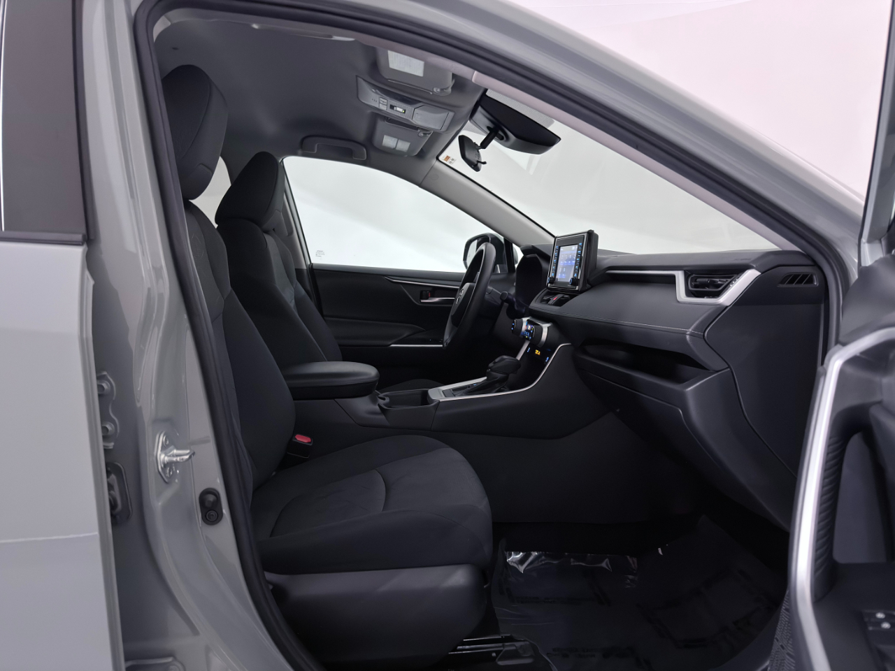 Toyota RAV4 XLE AWD 2021