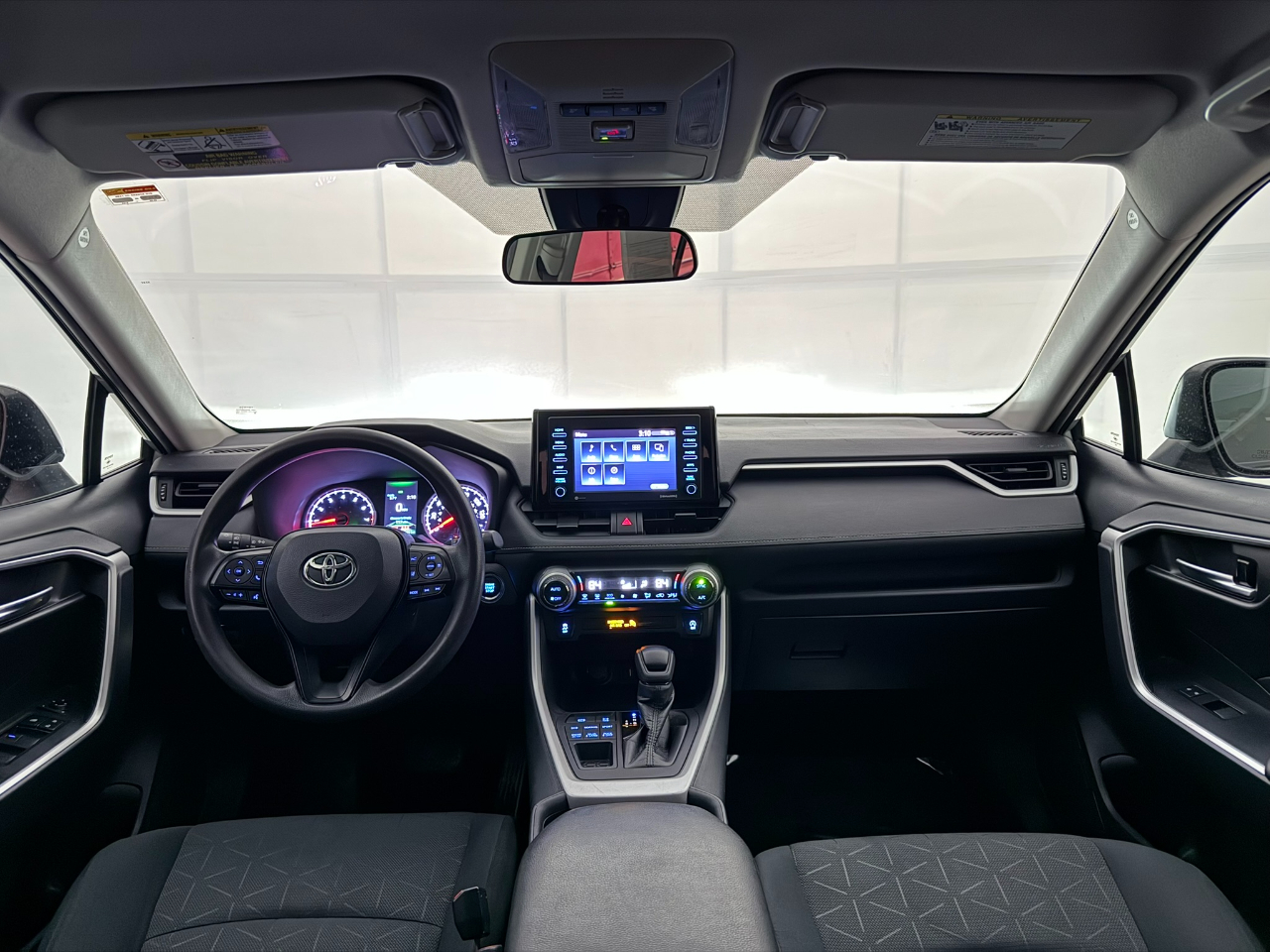 Toyota RAV4 XLE AWD 2021
