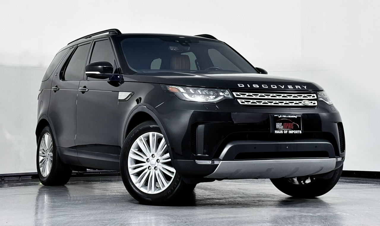 2018 Land Rover Discovery HSE Luxury photo 2