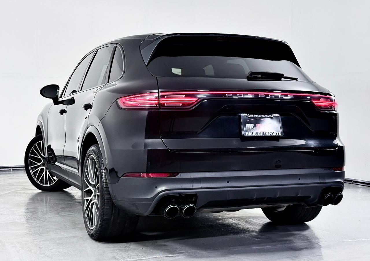 Porsche Cayenne Base 2019