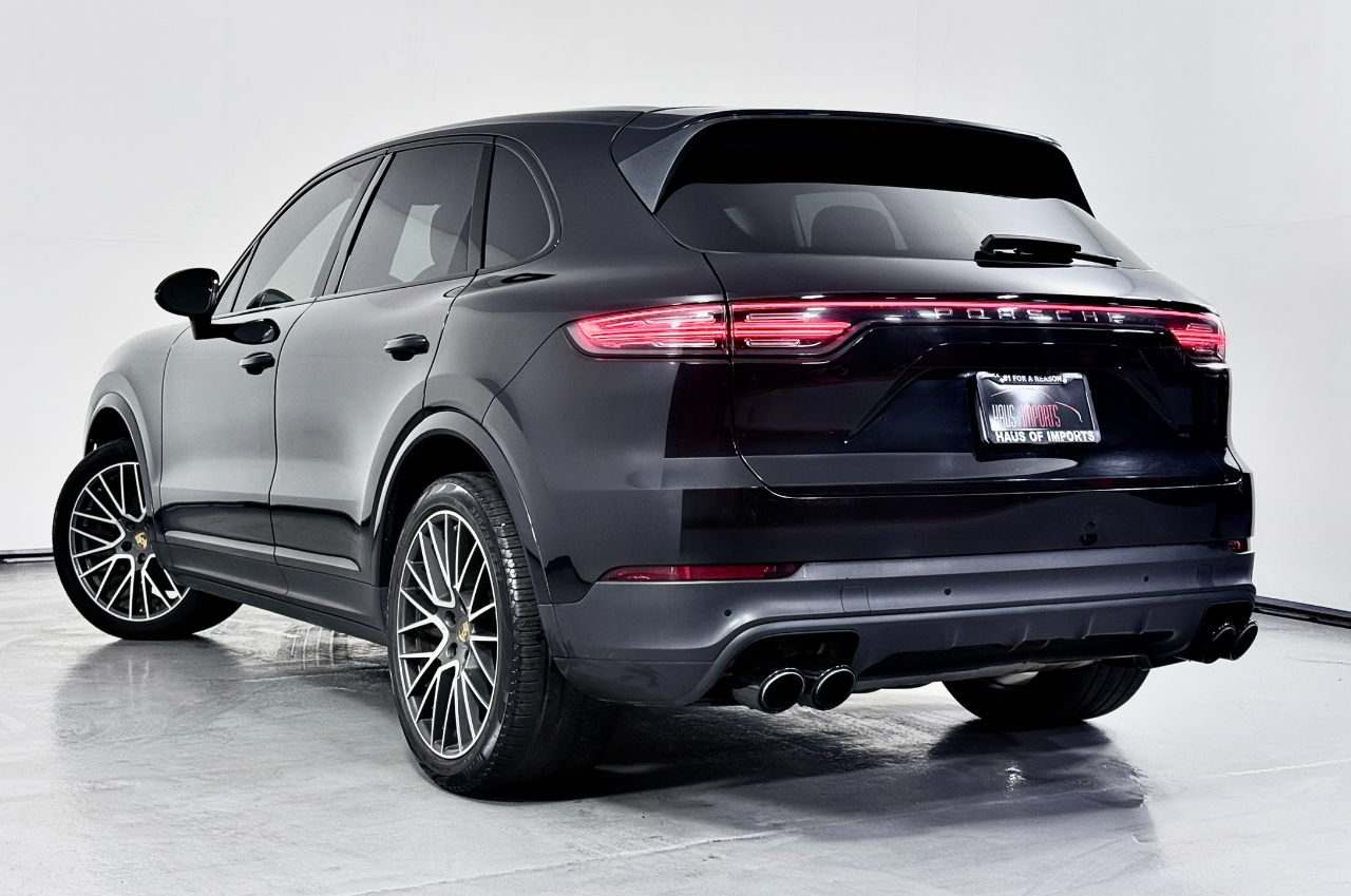 Porsche Cayenne Base 2019