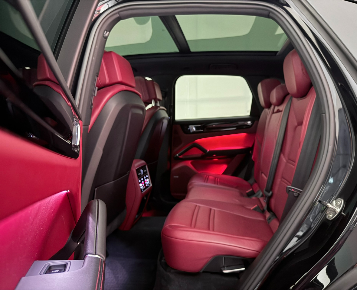 Porsche Cayenne Base 2019