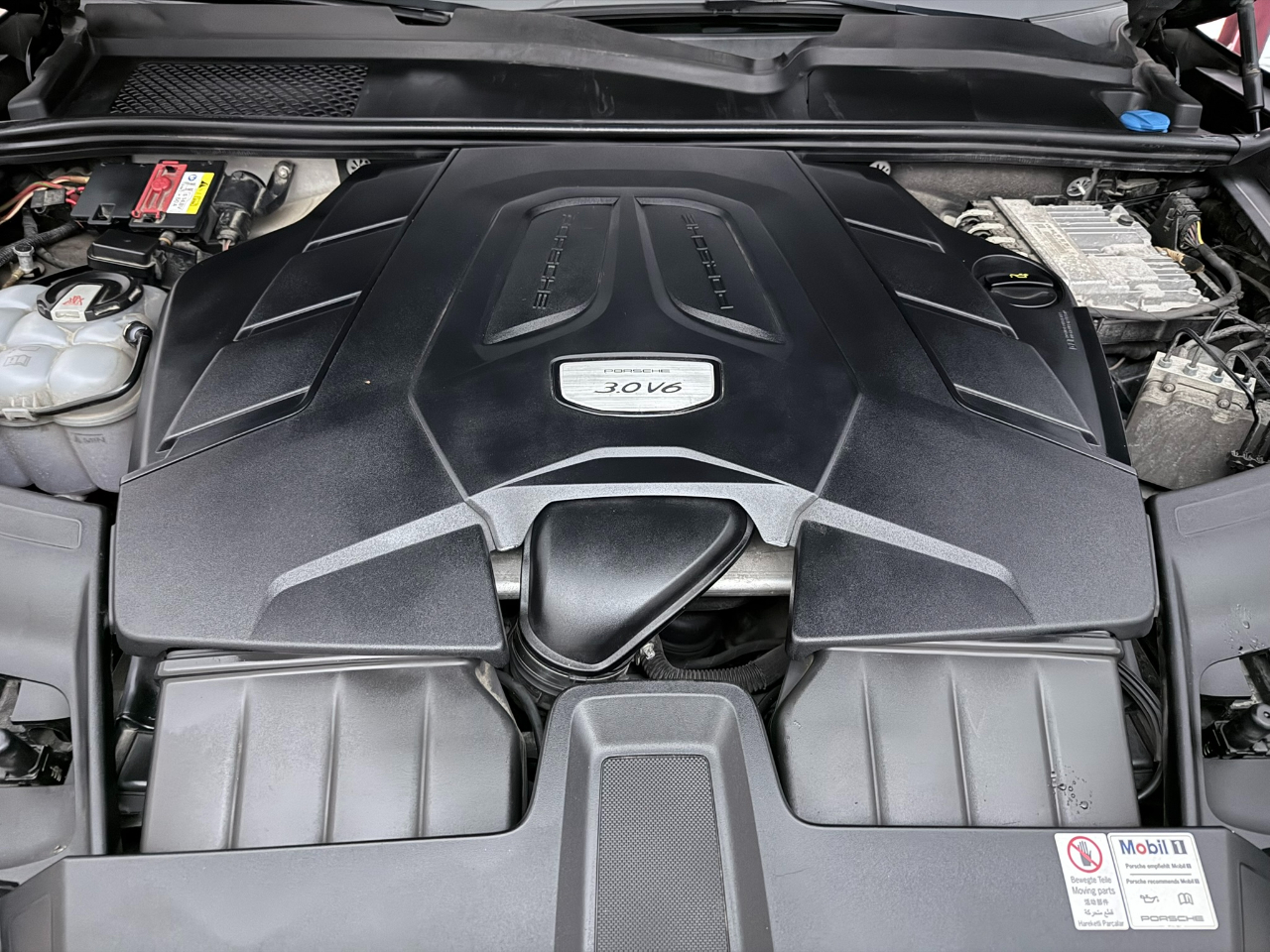 Porsche Cayenne Base 2019