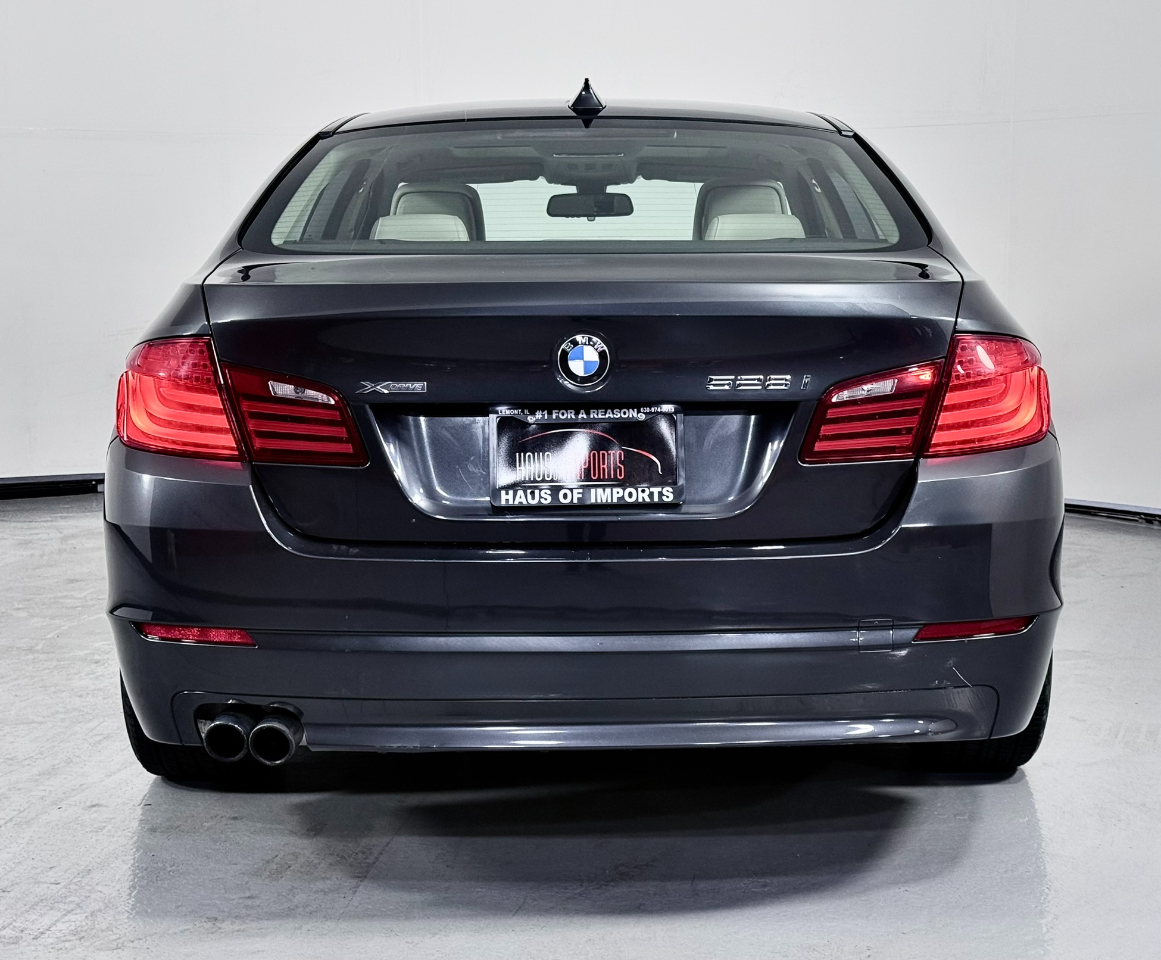 BMW 5-Series 528i xDrive 2013