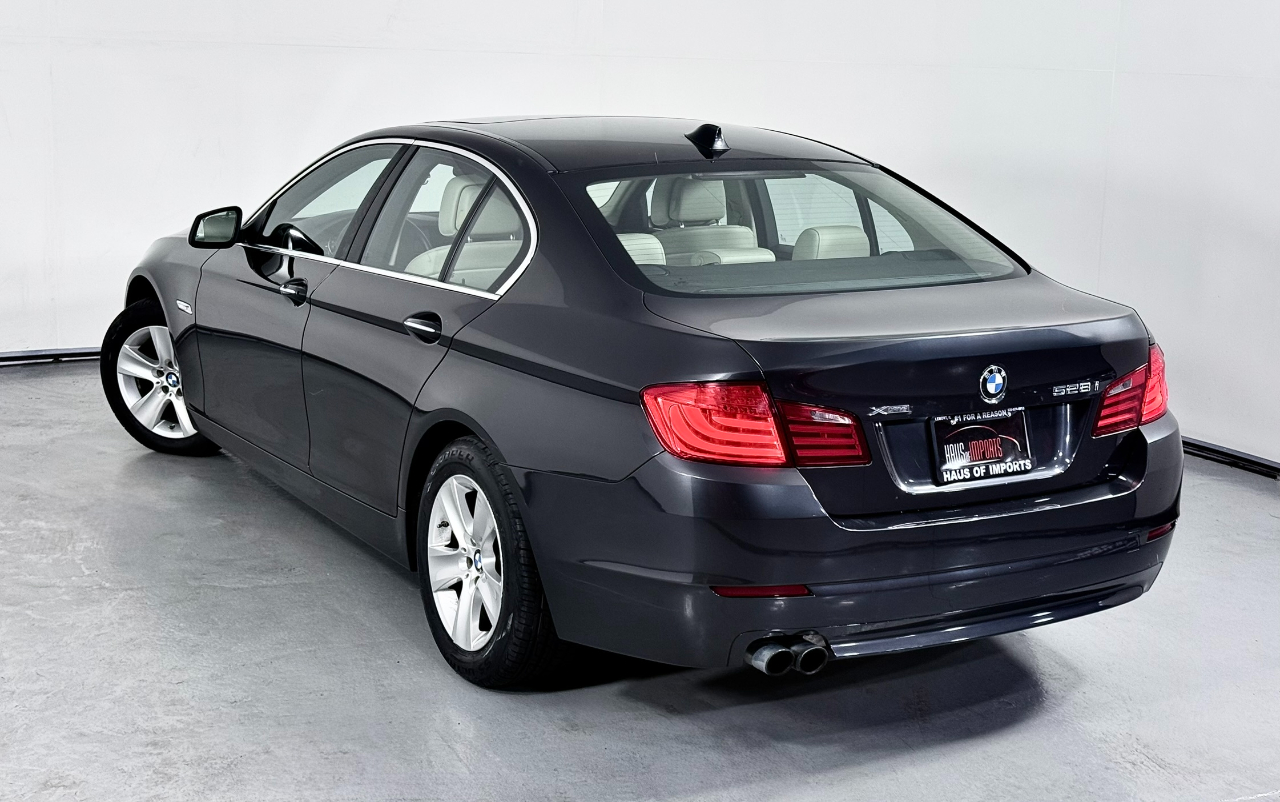 BMW 5-Series 528i xDrive 2013
