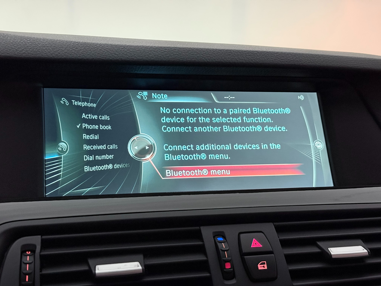 BMW 5-Series 528i xDrive 2013