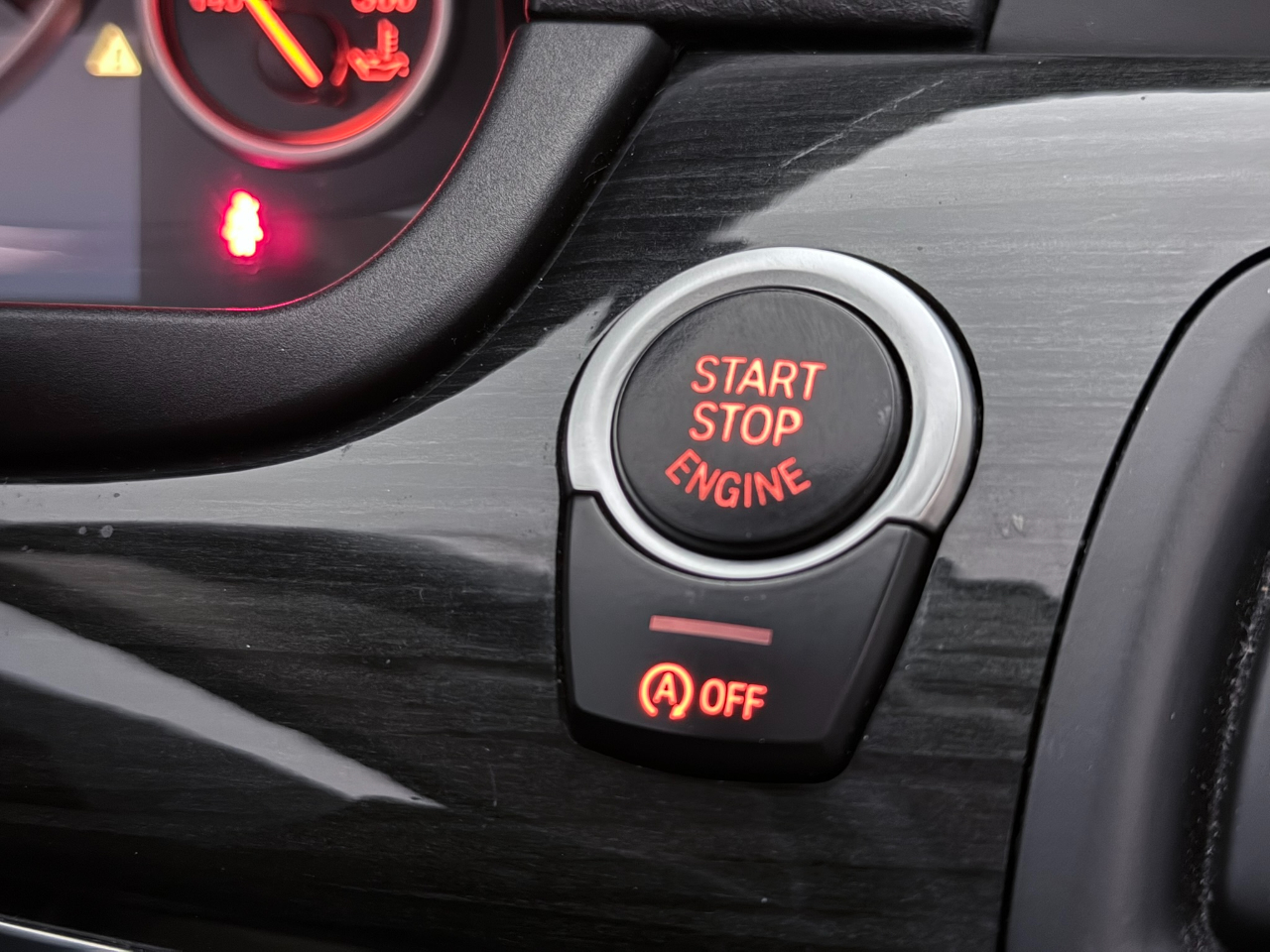 BMW 5-Series 528i xDrive 2013