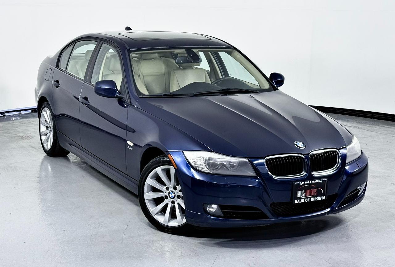 BMW 3-Series 328i xDrive SA 2011