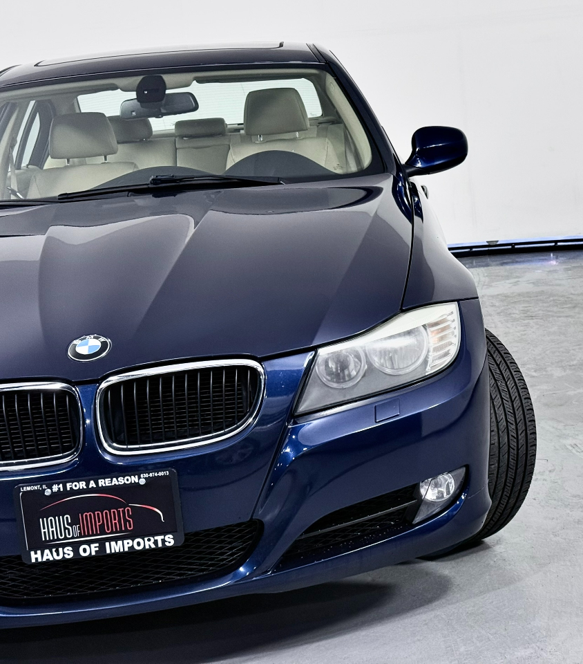 BMW 3-Series 328i xDrive SA 2011