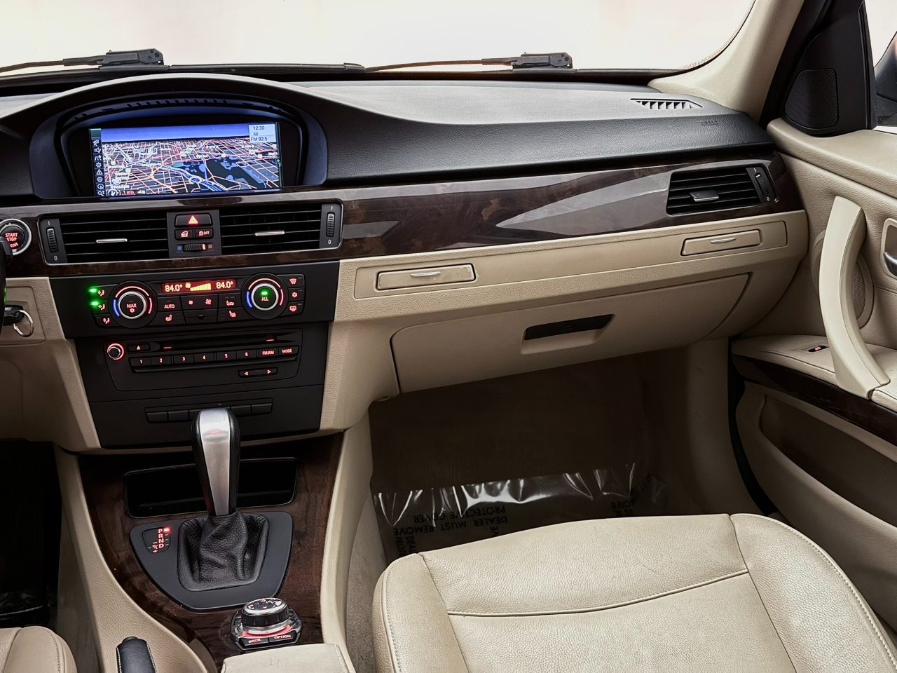 BMW 3-Series 328i xDrive SA 2011