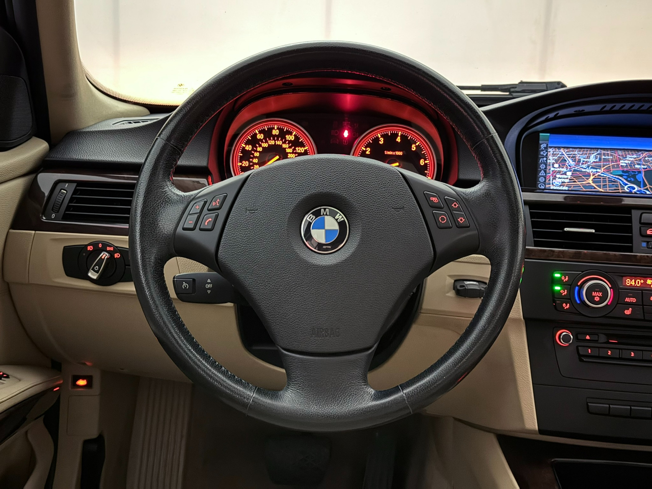 BMW 3-Series 328i xDrive SA 2011