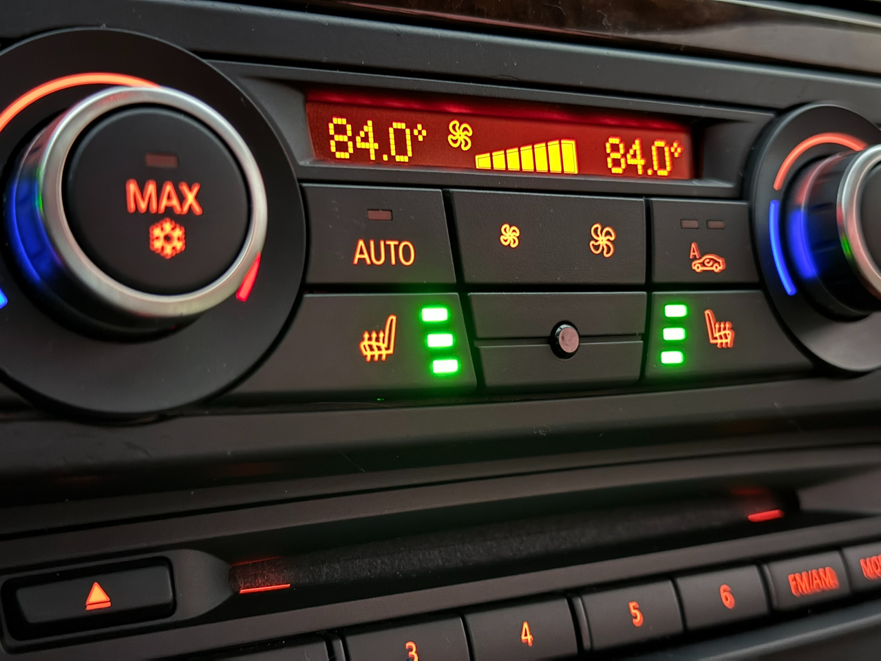 BMW 3-Series 328i xDrive SA 2011