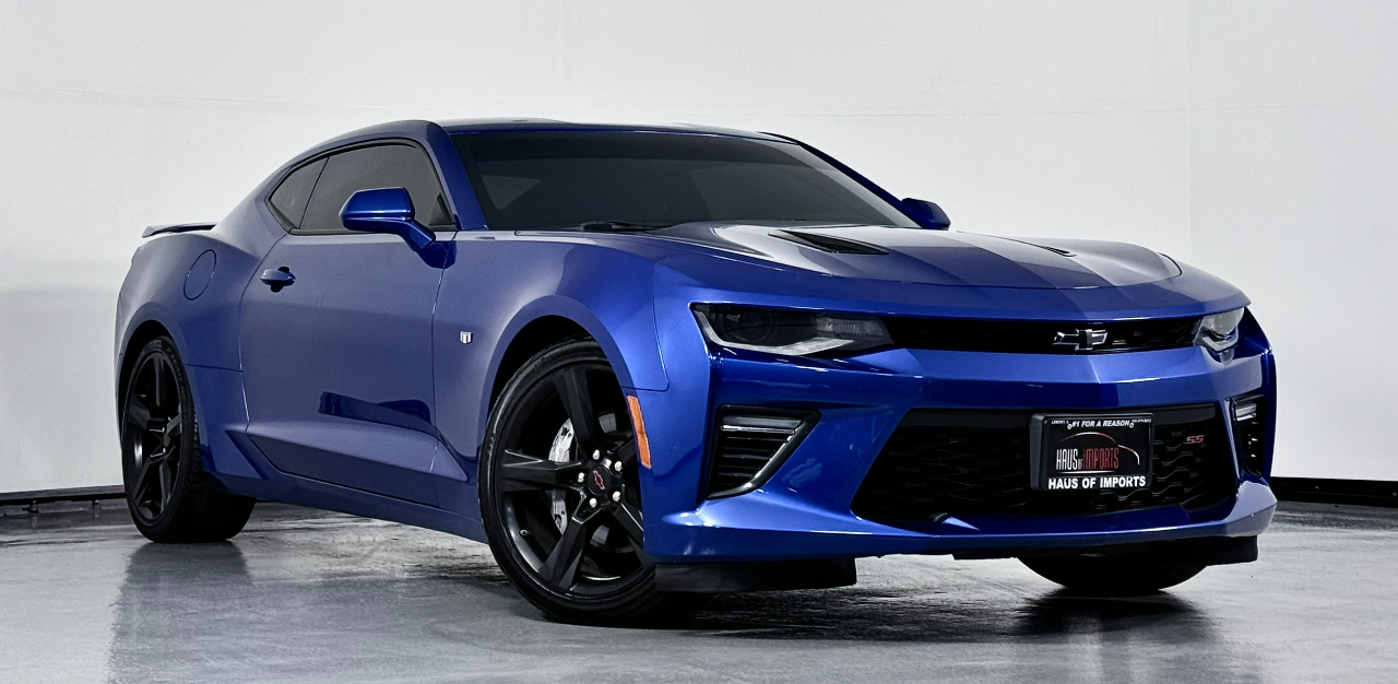 2018 Chevrolet Camaro 2SS Coupe photo 2