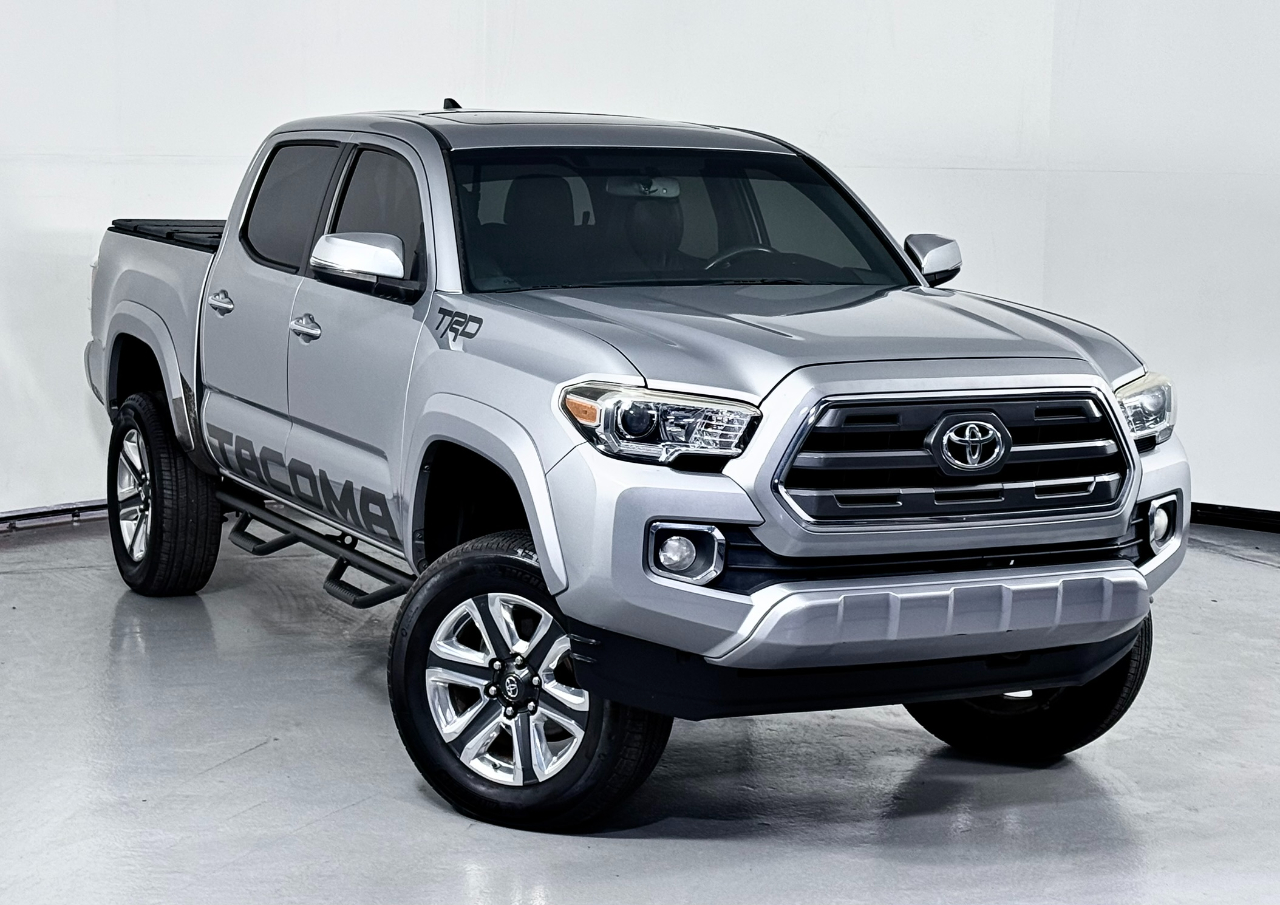 2016 Toyota Tacoma Limited Double Cab V6 4x4 photo 3