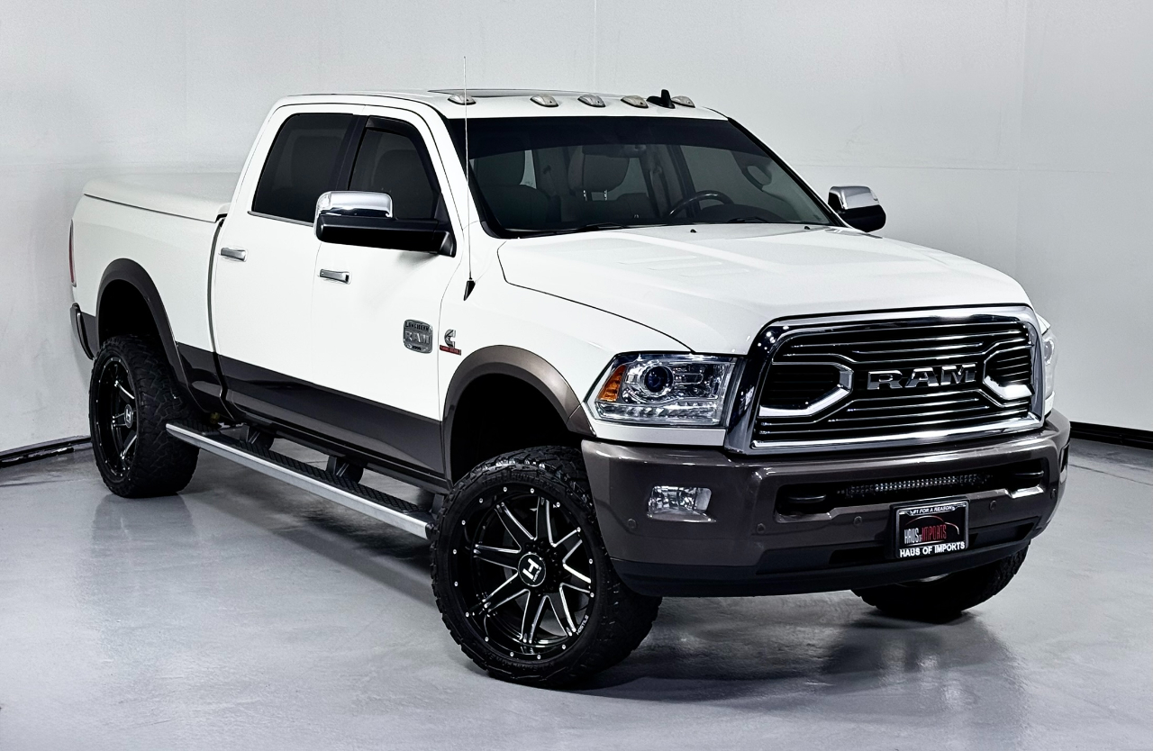2018 Ram 2500 Longhorn photo 3