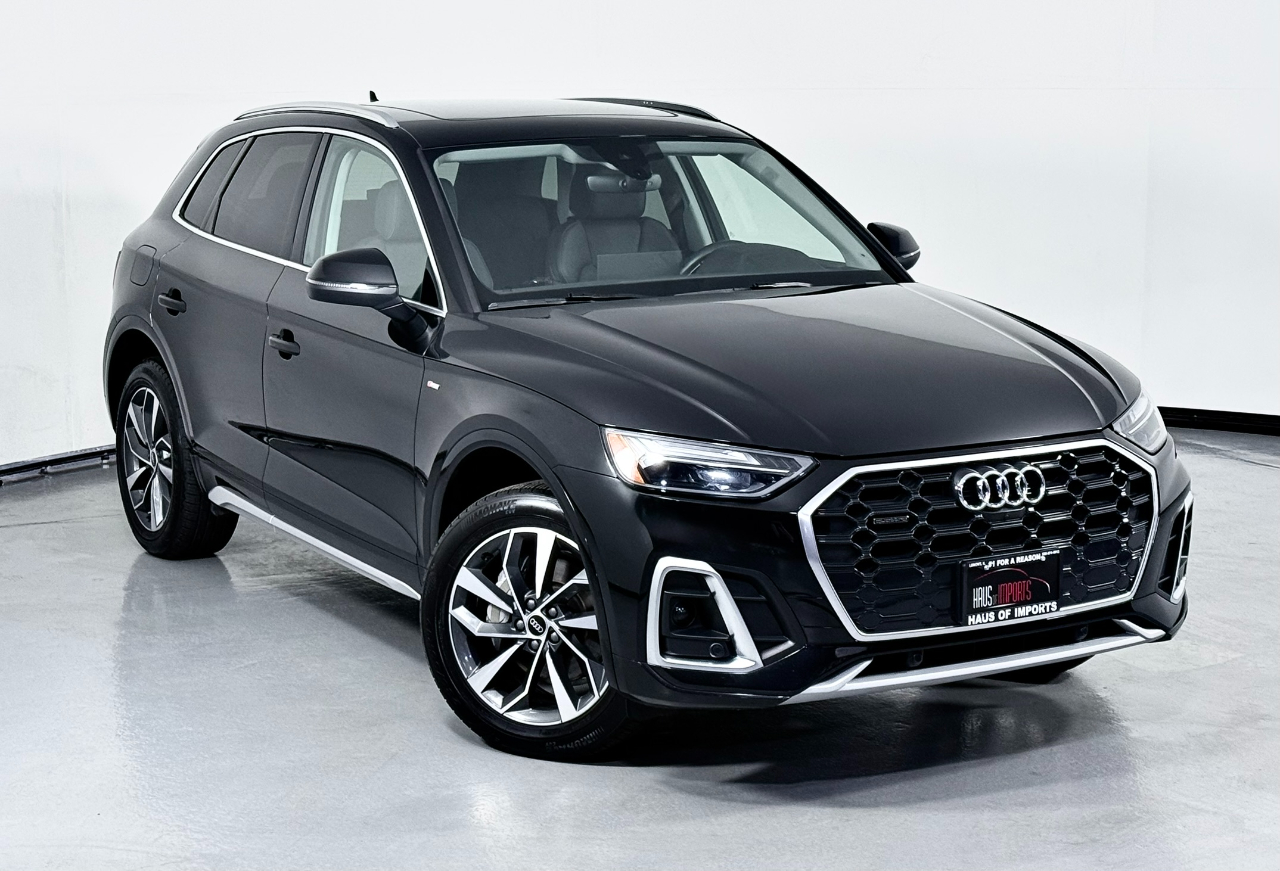 2022 Audi Q5 S line Premium Plus photo 2