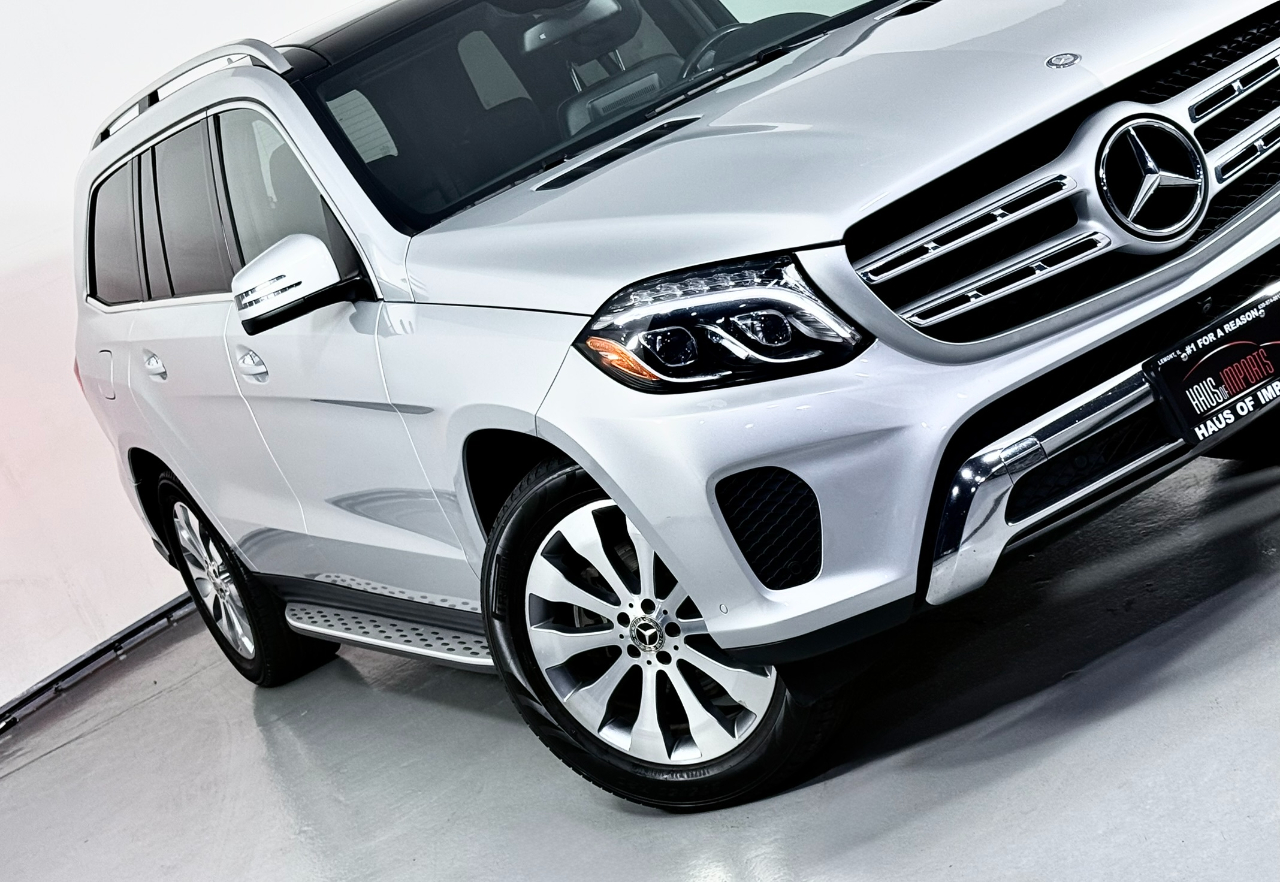 2017 Mercedes Benz GLS 450 4MATIC photo 3