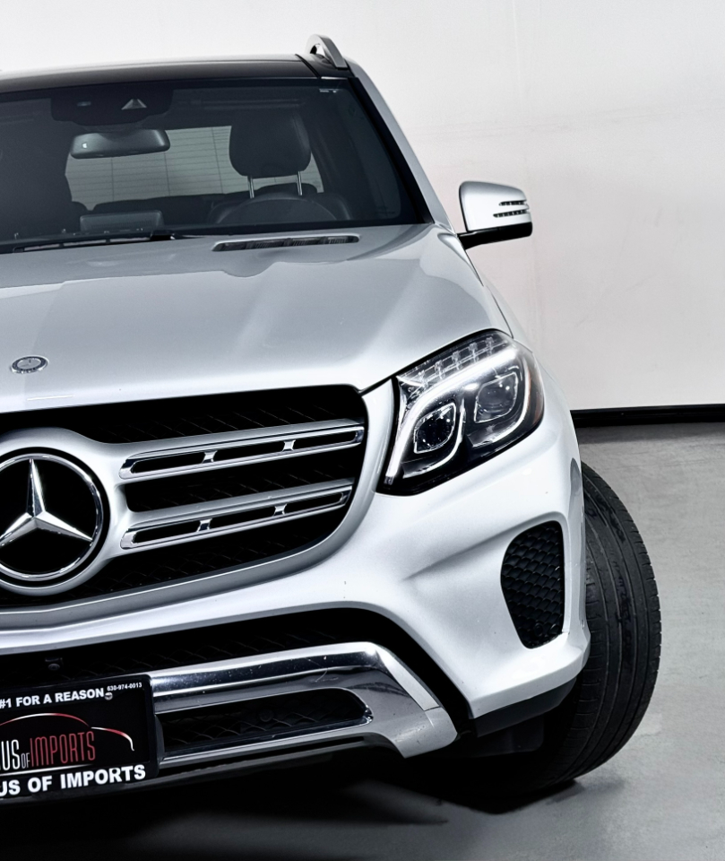 2017 Mercedes Benz GLS 450 4MATIC photo 4