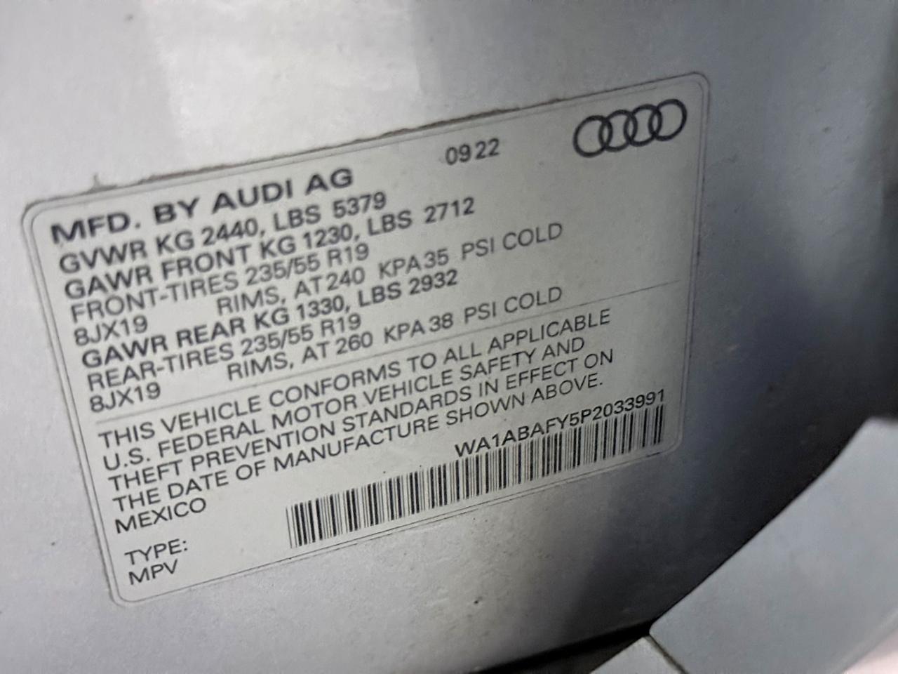 2023 Audi Q5 40 Premium's photo