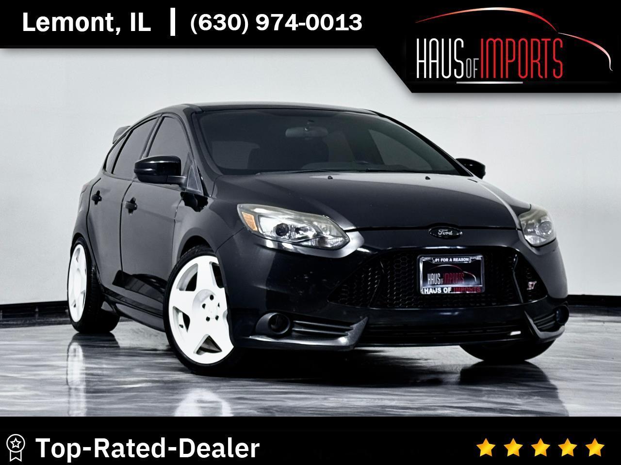 Black 2013 Ford Focus Hatchback Front-Wheel Drive 6-Speed Manual