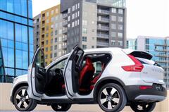 2019 Volvo XC40  2019 Volvo XC40