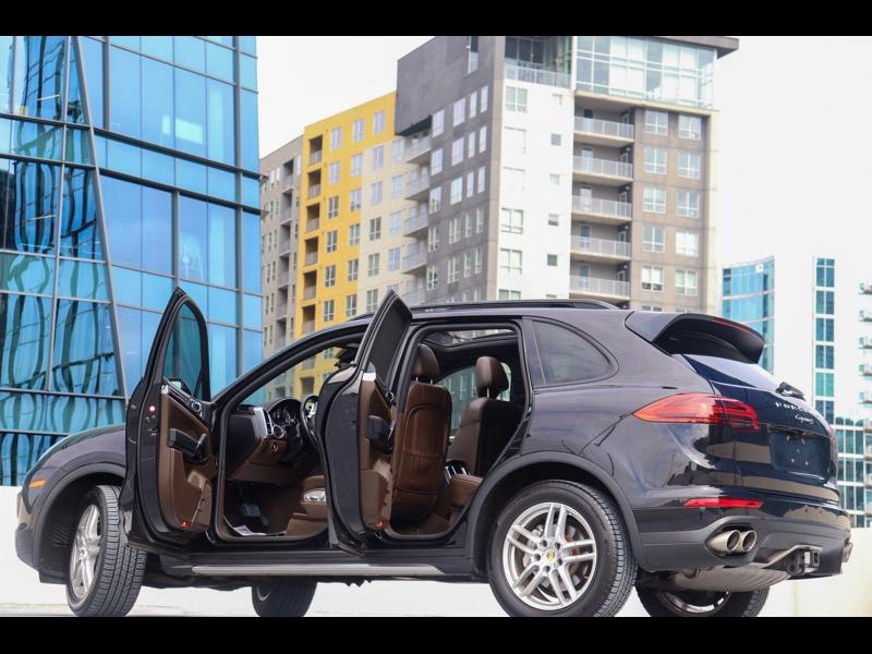 2016 Porsche Cayenne S