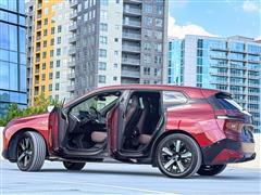 2024 BMW iX 