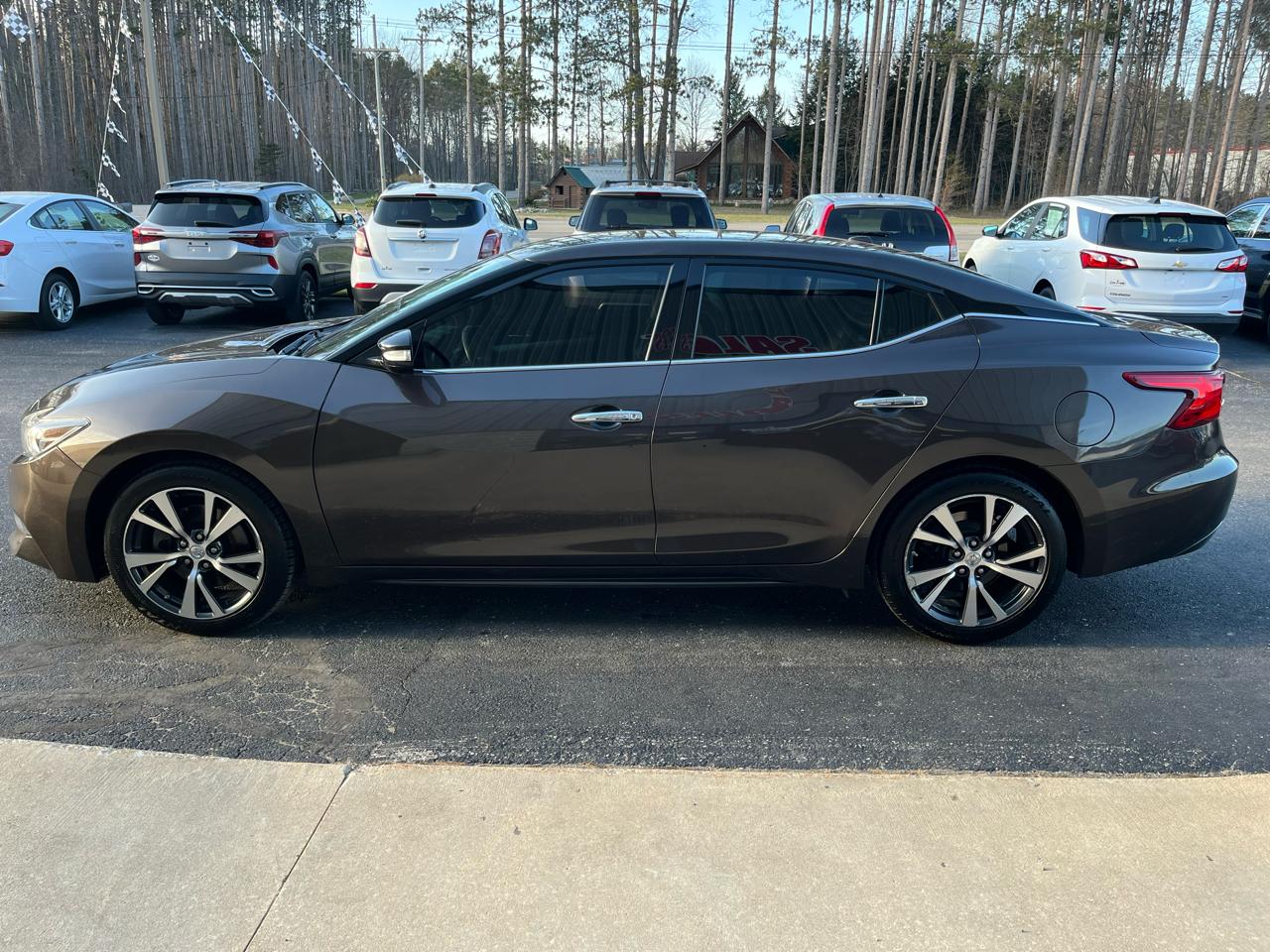 Nissan Maxima 3.5 SV 2016