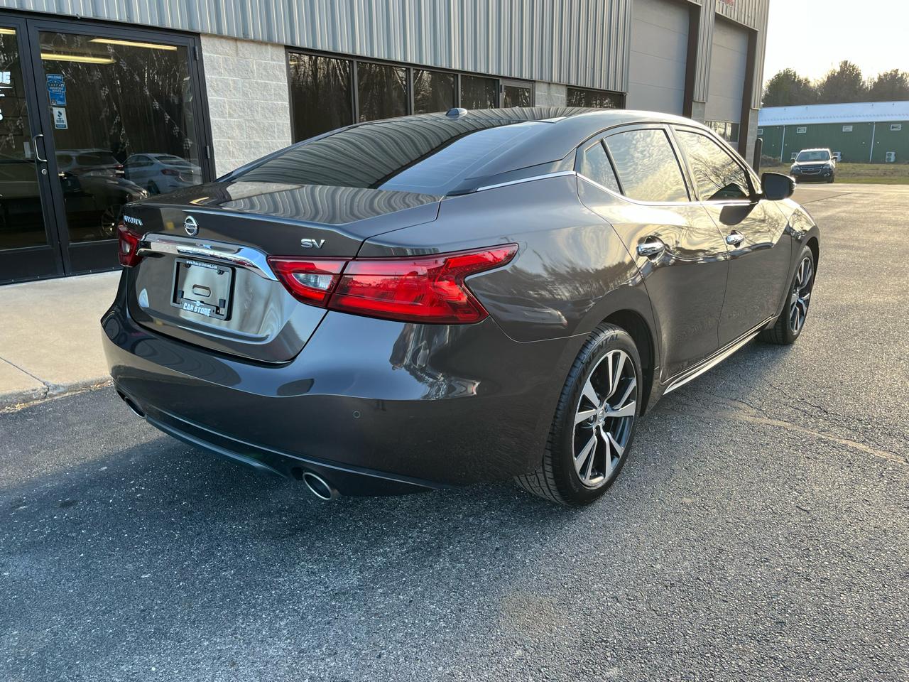 Nissan Maxima 3.5 SV 2016